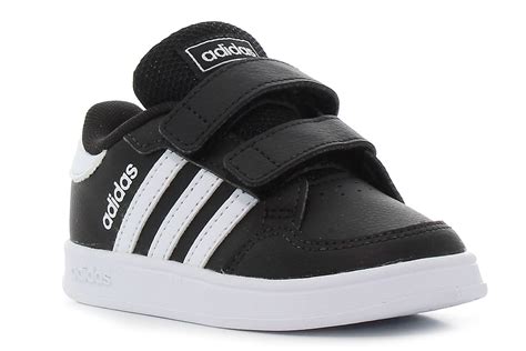 Baba Adidas cipő .